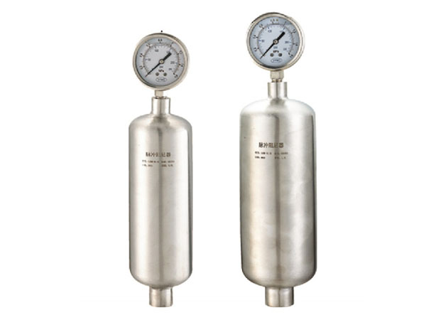 LGMK-B 型空氣室式脈沖阻尼器