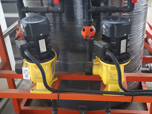 PAC單桶撬裝加藥裝置